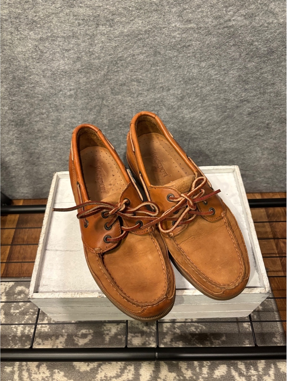 Men’s Rockport 9 brown leather classic boat shoe